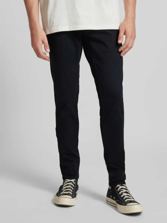 Zdjęcie produktu Spodnie o kroju slim fit z kieszenią wsuwaną i kieszeniami z tyłu model 'NATAN' Blend Czarny