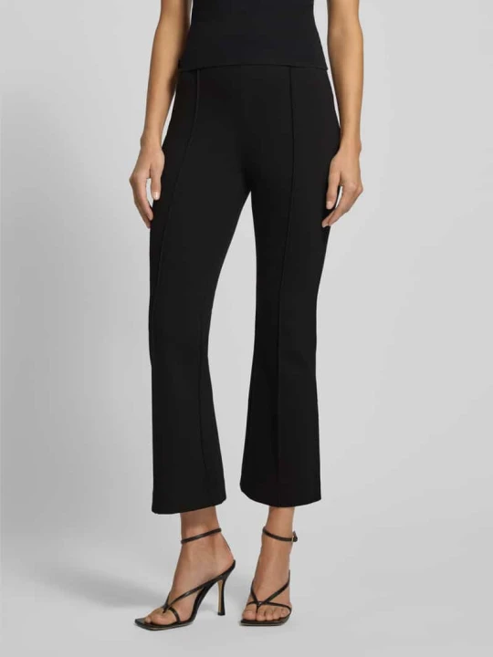 Zdjęcie produktu Spodnie o rozkloszowanym kroju model ‘PONTE PINTUCK’ Calvin Klein Czarny