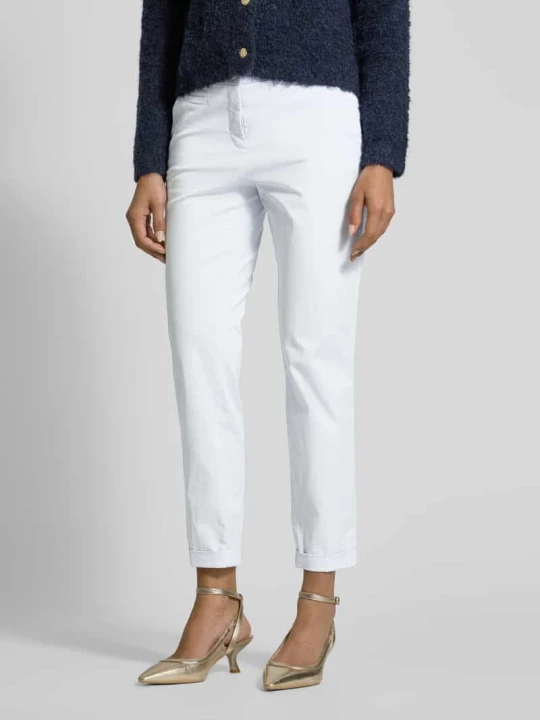 Zdjęcie produktu Spodnie o skróconym kroju slim fit model ‘STELLA’ CAMBIO Błękitny