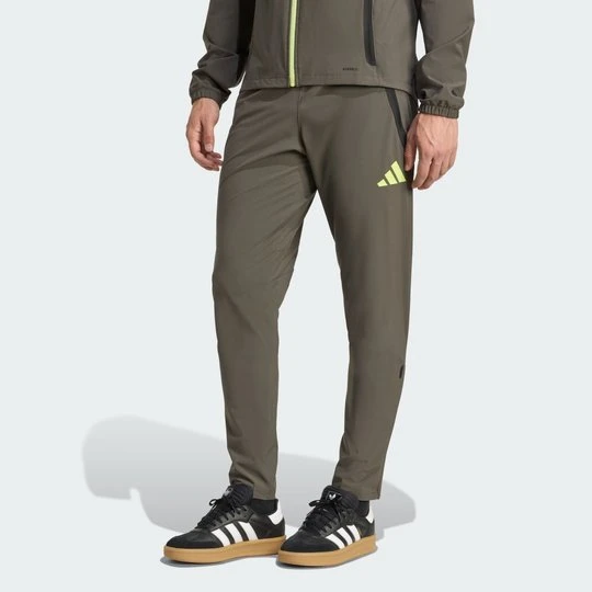 Zdjęcie produktu Spodnie Real Madrid Tiro 25 Competition Vis Tech Travel Adidas szary