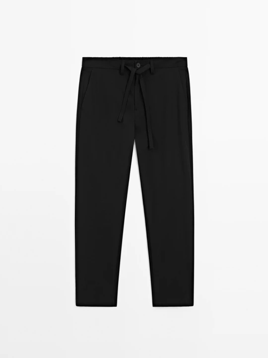 Zdjęcie produktu Spodnie Regular Fit Z Tkaniny Technicznej - Czarny - - Massimo Dutti - Male