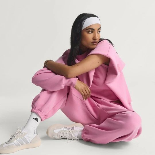 Zdjęcie produktu Spodnie Soft Lux Loose Adidas St Tropic Bloom