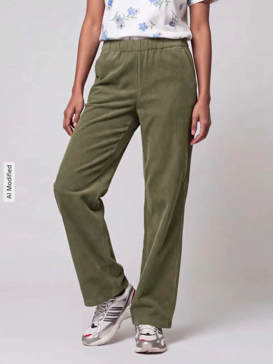 Zdjęcie produktu Spodnie sztruksowe o kroju straight fit z elastycznym paskiem model 'CHIARA' MAC Zielony