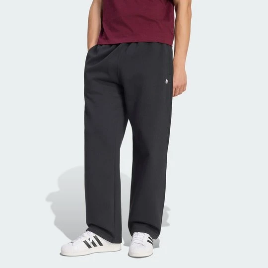 Zdjęcie produktu SPODNIE TREFOIL ESSENTIALS Z NOGAWKAMI BEZ ŚCIĄGACZA Adidas czarny