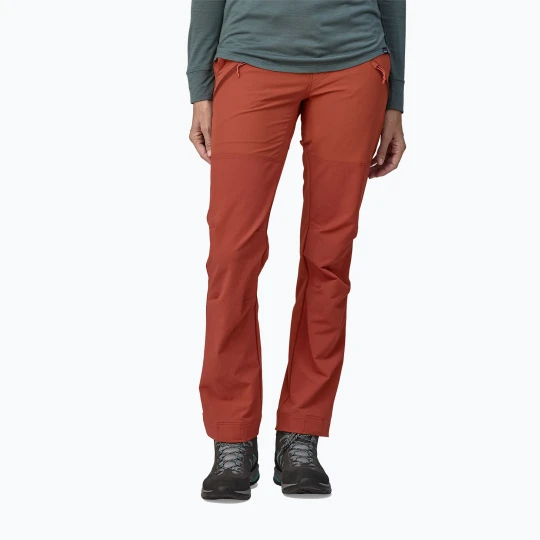 Zdjęcie produktu Spodnie trekkingowe damskie Patagonia Point Peak Trail-Regular mangrove red