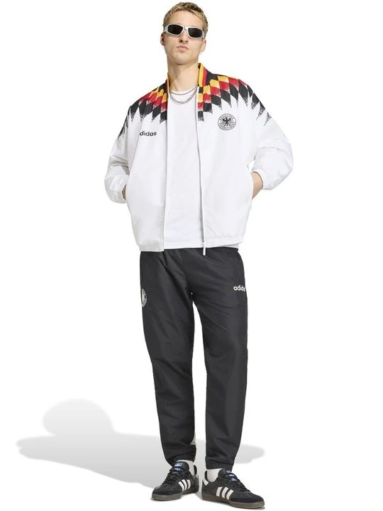 Zdjęcie produktu Spodnie treningowe adidas Originals czarny