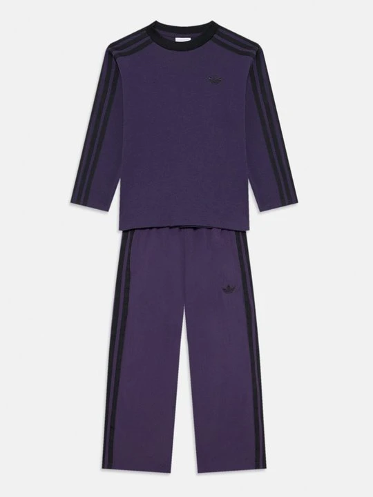 Zdjęcie produktu Spodnie treningowe adidas Originals fioletowy