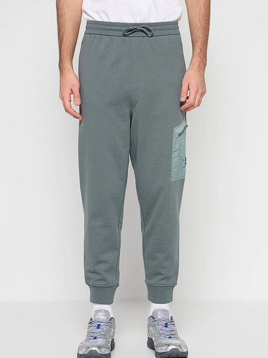 Zdjęcie produktu Spodnie treningowe Armani Exchange zielony