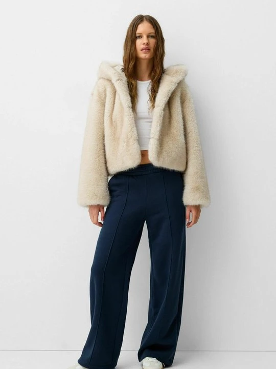 Zdjęcie produktu Spodnie treningowe Bershka błękit królewski