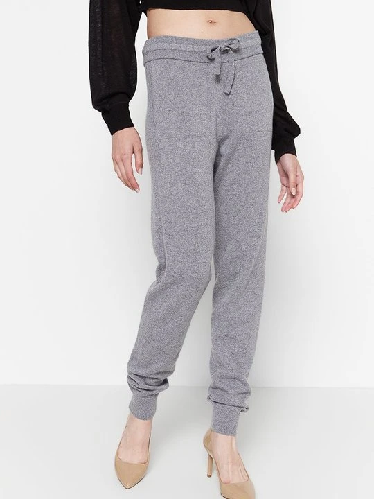 Zdjęcie produktu Spodnie treningowe Filippa K szary