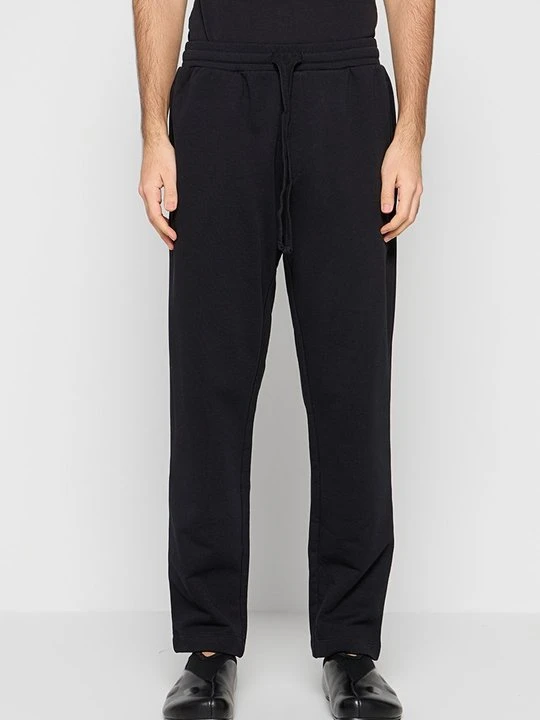 Zdjęcie produktu Spodnie treningowe Lyle & Scott czarny