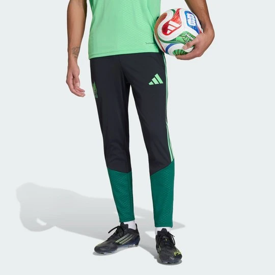 Zdjęcie produktu Spodnie treningowe Meksyk 26 Tiro Adidas czarny