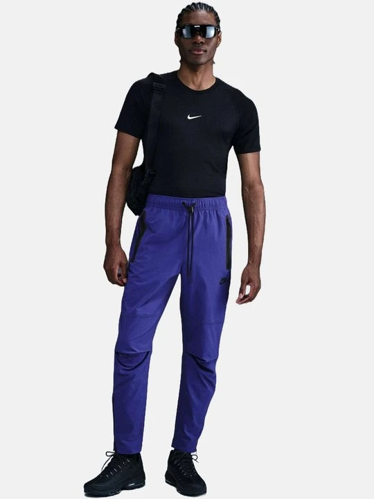 Zdjęcie produktu Spodnie dresowe Nike niebieski