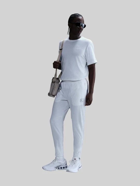 Zdjęcie produktu Spodnie treningowe Nike biały