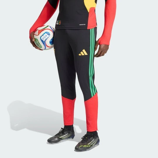 Zdjęcie produktu Spodnie treningowe Tiro Jamajka 26 x Bob Marley Adidas czarny