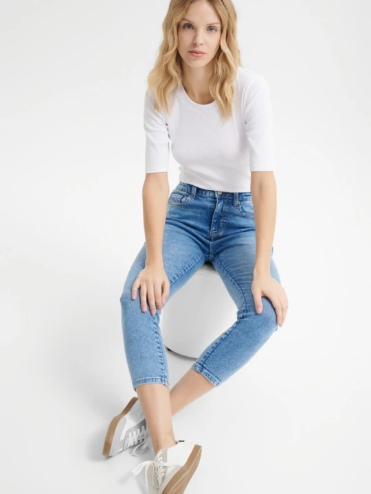 Zdjęcie produktu Spodnie typu skinny z jasnego denimu Greenpoint niebieski