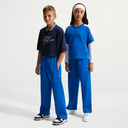 Zdjęcie produktu Spodnie z dzianiny dla dużych dzieci (chłopców) Nike Collection - Niebieski