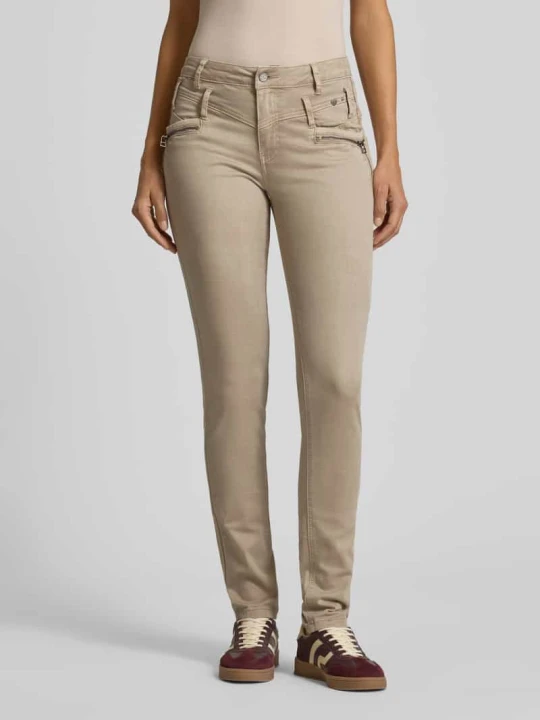 Zdjęcie produktu Jeansy o kroju skinny fit z kieszeniami z tyłu Buena Vista Beżowy