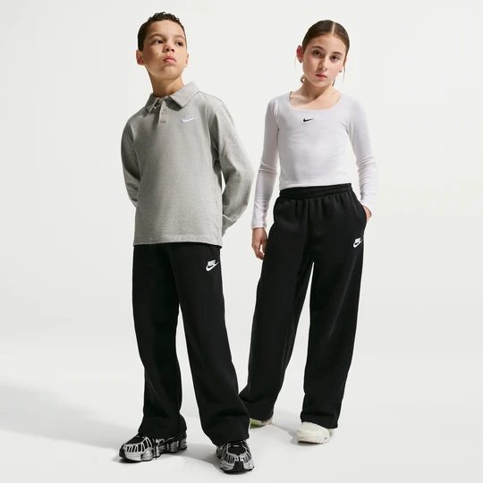 Zdjęcie produktu Spodnie z luźnymi nogawkami dla dzieci Nike - Czerń