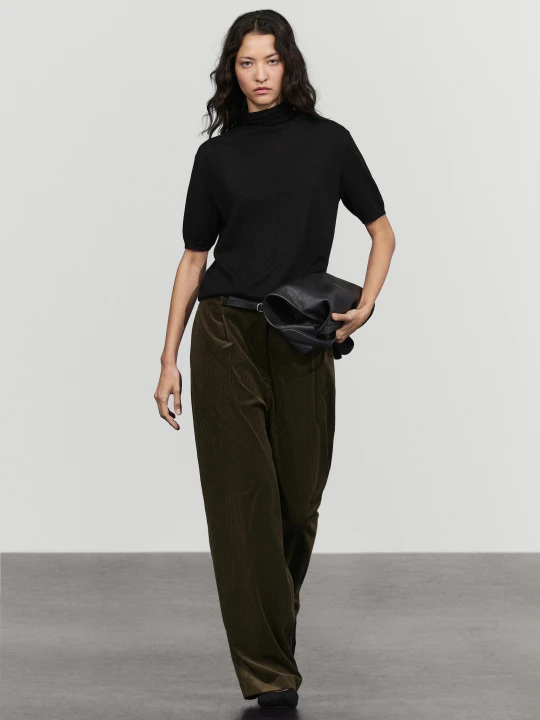Zdjęcie produktu Spodnie Z Szerokimi Nogawkami I Zakładkami Z Tkaniny Sztruksowej - Khaki - Massimo Dutti - Female