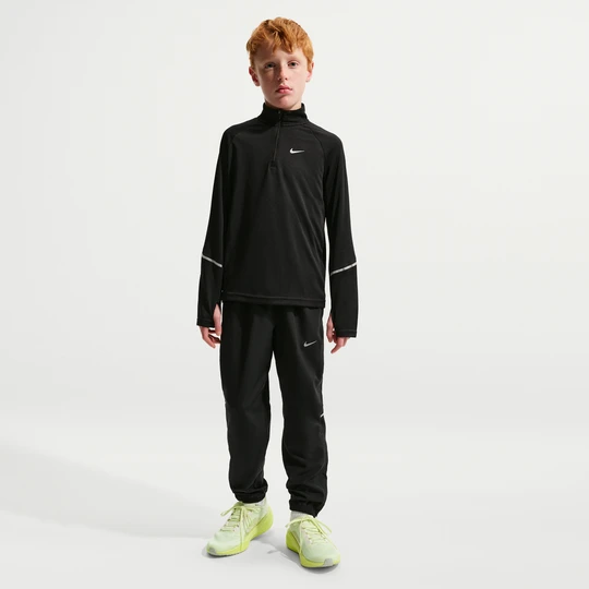 Zdjęcie produktu Spodnie z tkaniny dla dużych dzieci Dri-FIT Nike Miler - Czerń