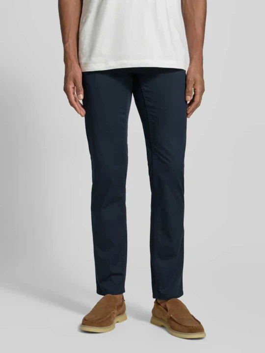 Zdjęcie produktu Spodnie o kroju slim fit z wpuszczanymi kieszeniami model 'Chuck' BRAX Granatowy