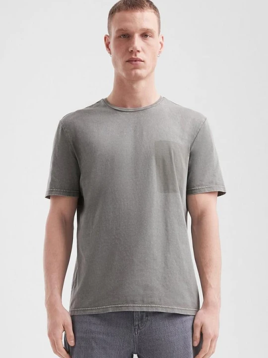 Zdjęcie produktu Sprany T-shirt z kontrastowymi detalami QS oliwkowy