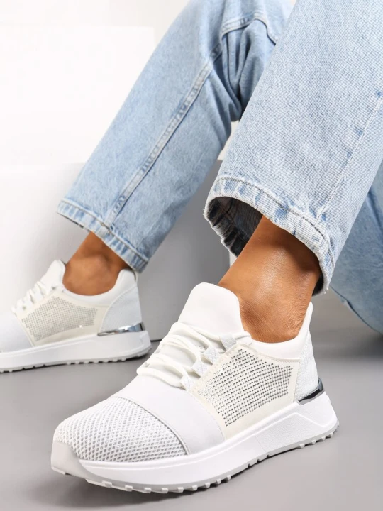 Zdjęcie produktu Srebrne Sneakersy Ozdobione Siateczką i Brokatem oraz Siateczką na Grubej Podeszwie Celandria Biały