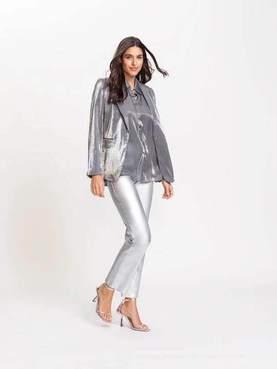 Zdjęcie produktu Srebrne spodnie damskie Mona Straight z połyskiem - Designer Choice Olsen