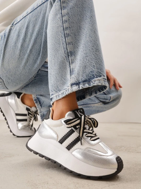 Zdjęcie produktu Srebrne Streetwearowe Sneakersy Chunky VICES na Platformie Ilnatea