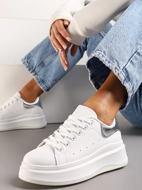 Zdjęcie produktu Biało-Srebrne Sznurowane Sneakersy na Platformie Filamena