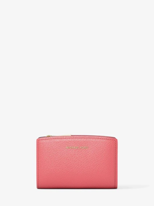 Zdjęcie produktu Średni portfel Bryant ze skóry groszkowej Michael Kors JASNOJAGODOWY SORBET (Różowy)