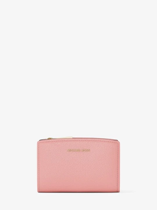 Zdjęcie produktu Średni portfel Bryant ze skóry groszkowej Michael Kors PIERWIOSNEK (Różowy)