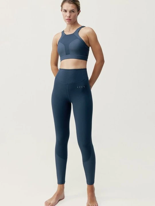 Zdjęcie produktu Stanik sportowy z średnim wsparciem Born Living Yoga ciemnoniebieski