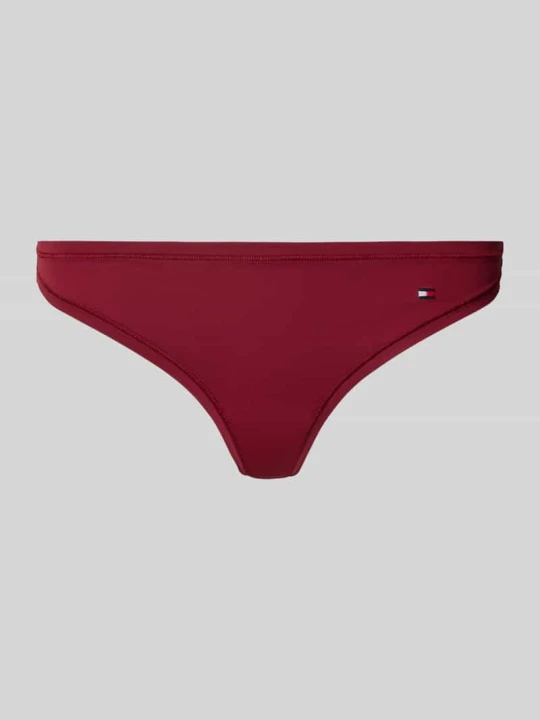 Zdjęcie produktu Stringi z wyhaftowanym logo Tommy Hilfiger Czerwony