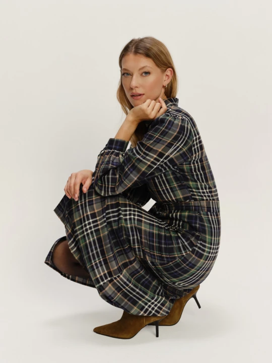 Zdjęcie produktu Stylowa szmizjerka z nadrukiem w kratę Greenpoint czarny