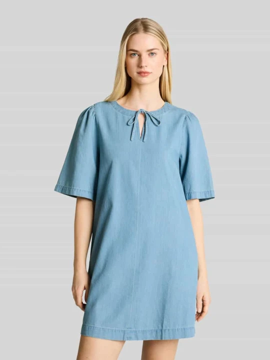 Zdjęcie produktu Sukienka casualowa o kroju regular fit z wiązanym detalem Tom Tailor Jasnoniebieski