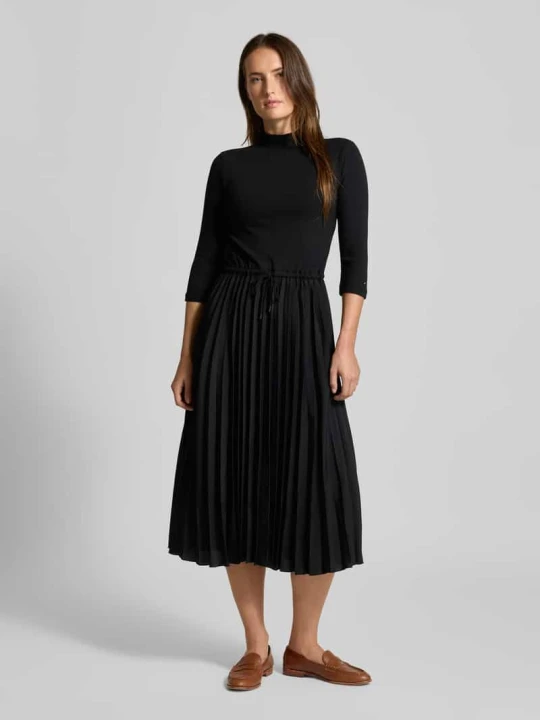 Zdjęcie produktu Sukienka casualowa taliowana z mieszanki wiskozy Tommy Hilfiger czarny