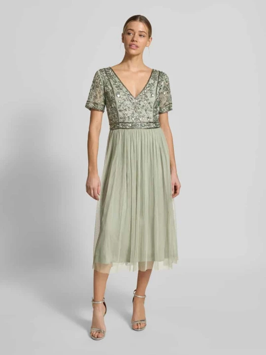 Zdjęcie produktu Sukienka do kolan z kwiatowym cekinowym obszyciem Lace & Beads Miętowy