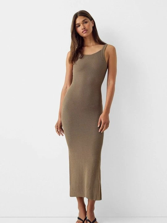 Zdjęcie produktu Sukienka dzianinowa Bershka ciemnobrązowy