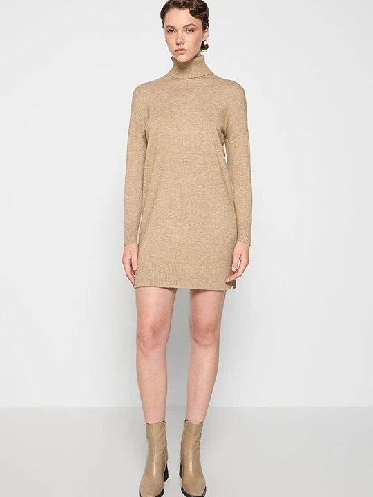 Zdjęcie produktu Sukienka dzianinowa French Connection brązowy