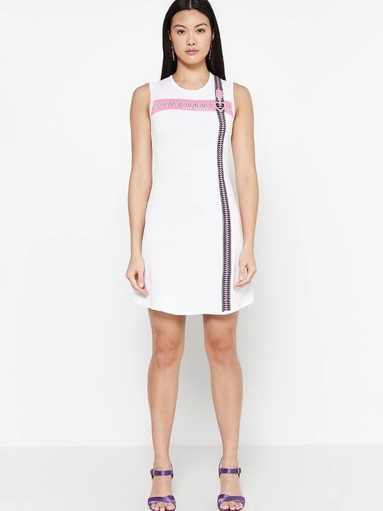 Zdjęcie produktu Sukienka dzianinowa LOVE MOSCHINO biały