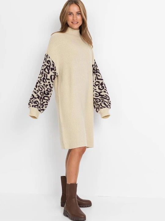 Zdjęcie produktu Sukienka dzianinowa oversized w cętki leoparda BonPrix beżowy