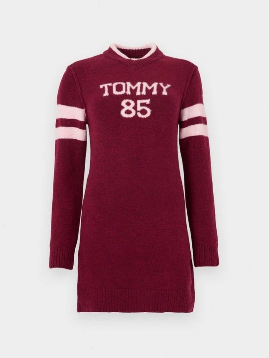 Zdjęcie produktu Sukienka dzianinowa Tommy Jeans ciemnoczerwony