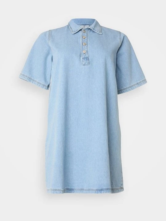 Zdjęcie produktu Sukienka jeansowa ONLY Carmakoma jasnoniebieski denim