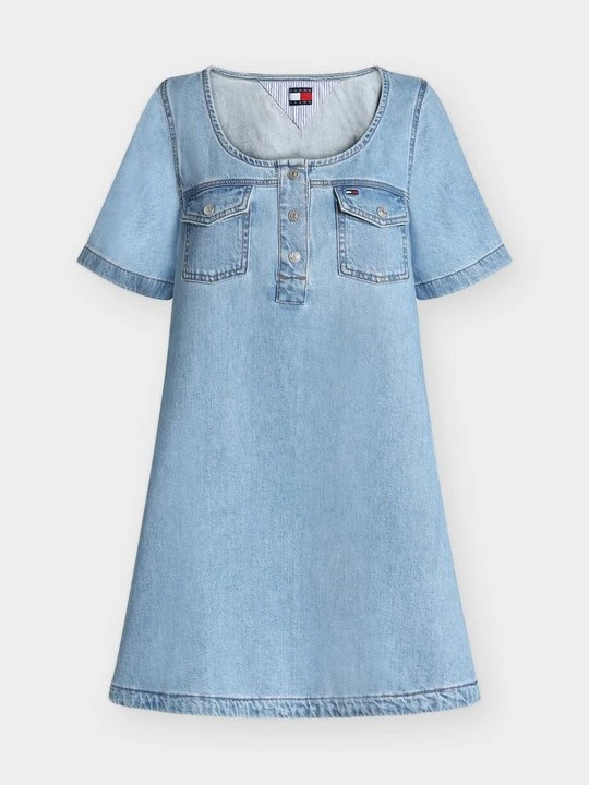 Zdjęcie produktu Sukienka jeansowa Tommy Jeans jasnoniebieski denim
