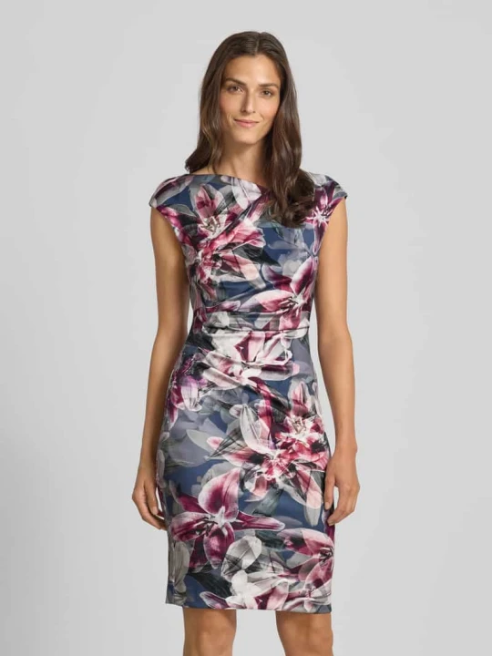 Zdjęcie produktu Sukienka koktajlowa o długości do kolan z marszczeniem Swing Błękitny
