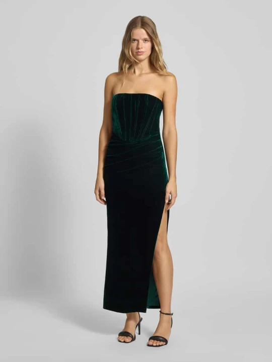 Zdjęcie produktu Sukienka koktajlowa z aksamitu z odkrytymi ramionami model ‘EVERLASTING’ bardot Ciemnozielony