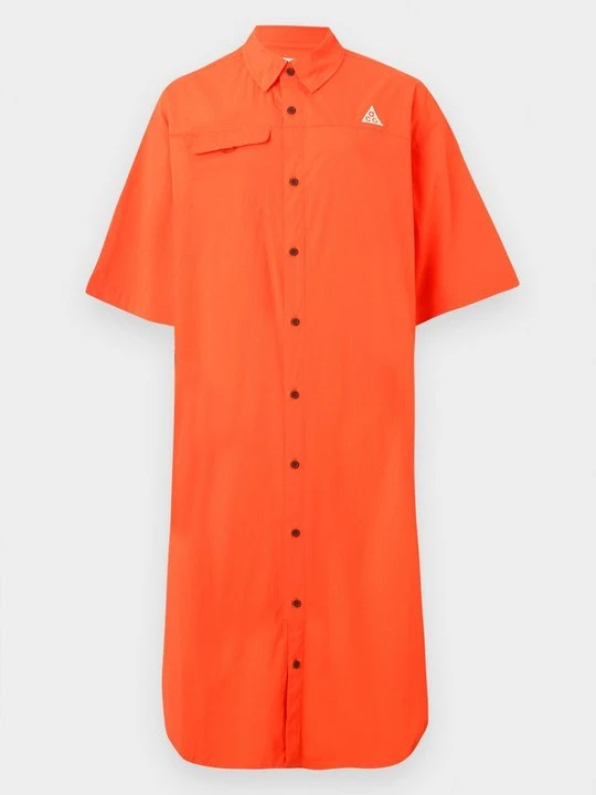 Zdjęcie produktu Sukienka koszulowa Nike czerwony
