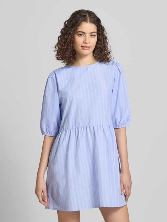 Zdjęcie produktu sukienka koszulowa we wzór w paski model 'CLARA TESSA' Only Jasnoniebieski